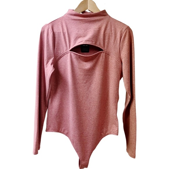Express Body Contour Womens Mock Neck Bodysuit Size Large Pink NEW! $59.85 TAG - Picture 1 of 8